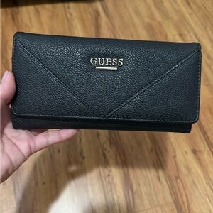 GUESS Black Textured Women's Wallet